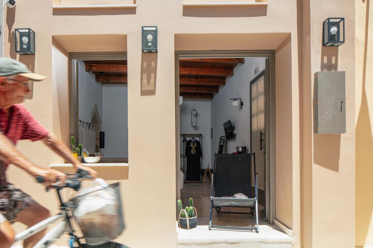 Gateway Suites Rethimnon Buitenkant foto
