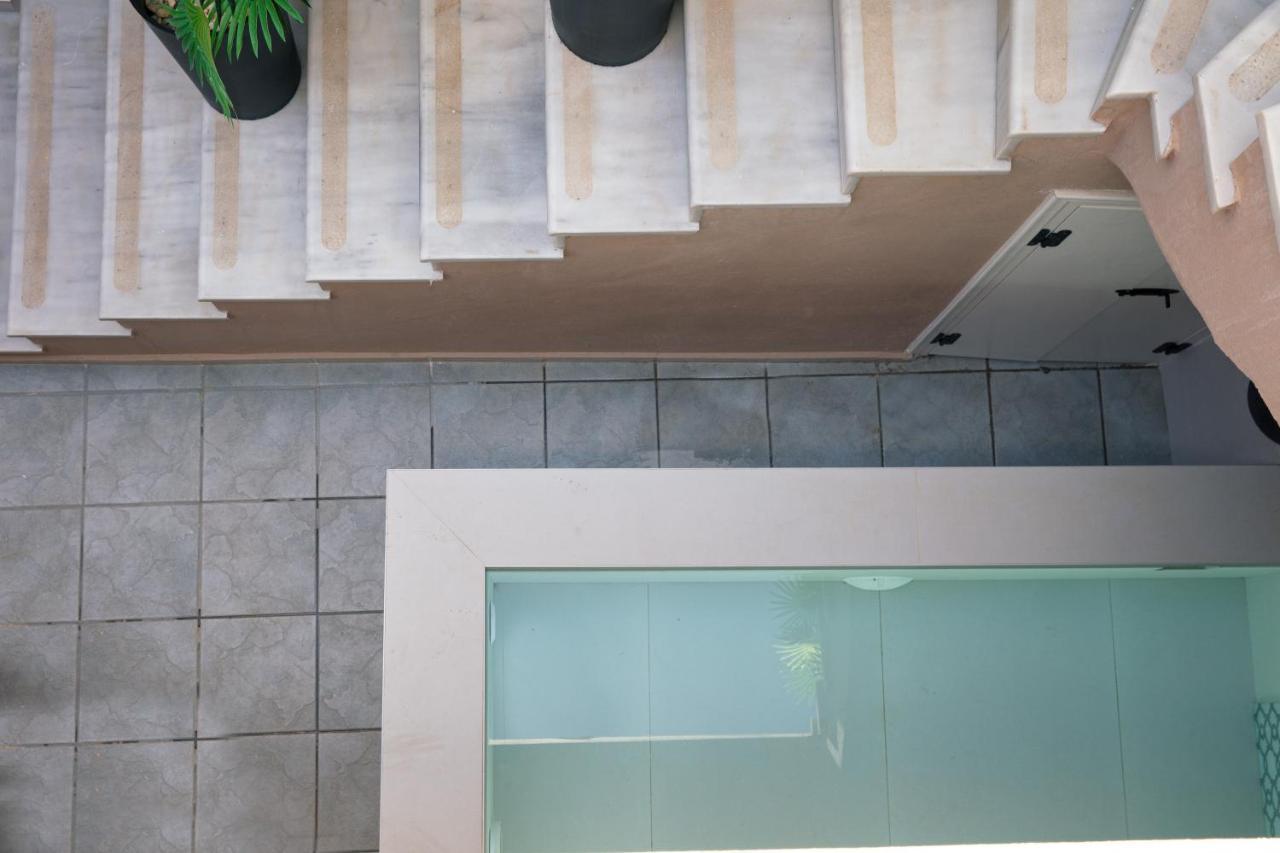 Gateway Suites Rethimnon Buitenkant foto