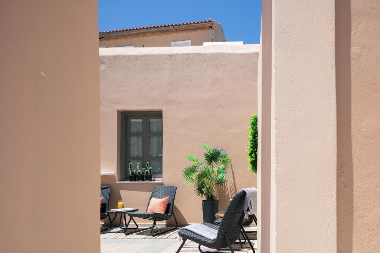 Gateway Suites Rethimnon Buitenkant foto